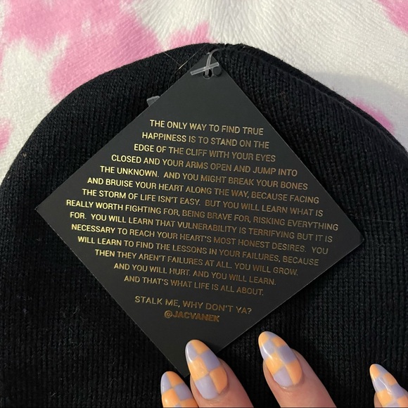 ON HOLD “2 Bored 2 Care” Jac Vanek Black Beanie NWT Emo 🖤 - Picture 4 of 4
